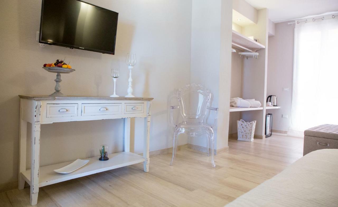 Le Saline Suites Carloforte  Exterior foto